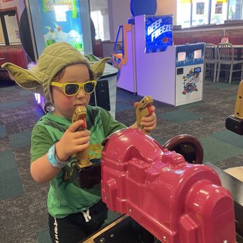 Chuck E. Cheese - Pizza Near Me - Reno, Nevada