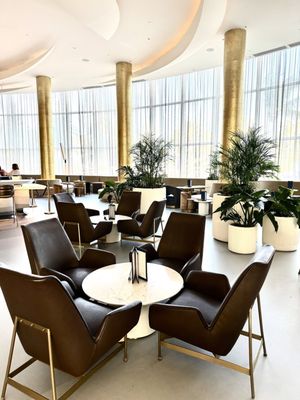 Bleau Bar by null
