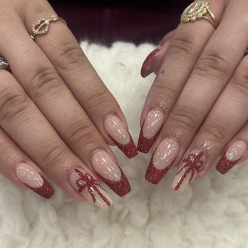 JK Nails - She was super sweet and showed me different glitters she had. - Nail Salons Near Me - Los Angeles, California JK Nails - She was super sweet and showed me different glitters she had. - Nail Salons Near Me - Los Angeles, California
