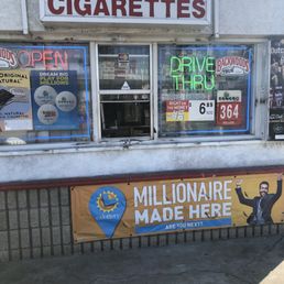 Exterior photo of Discount Cigarettes - Los Angeles, California Exterior photo of Discount Cigarettes - Los Angeles, California