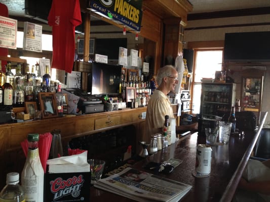 Frazier's Old Faithful Inn by null