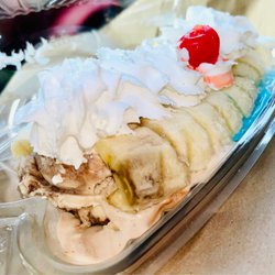 Scoops Old Fashion Ice Cream - Big Banana Split with Kahlua Almond Fudge peeking out... YUM!!!