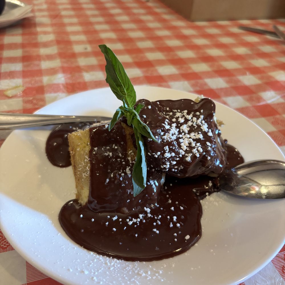 Villa Lucias - Pizza Near Me - Redwood City, California