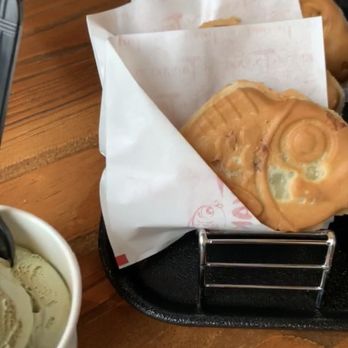 Cafe Clover - Green tea gelato ice cream on left and the taiyaki sampler (4) on right - Desserts Near Me - Elkins Park, Pennsylvania