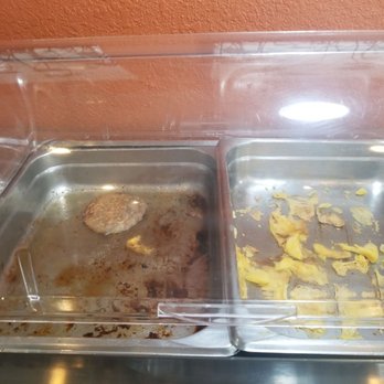 Sleep Inn - Breakfast at 945 am.....empty and staff will not restock. - Hotels Near Me - O Fallon, Illinois