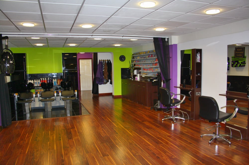 GUYS & DOLLS 15 Photos 440 Wilbraham Road, Manchester, United