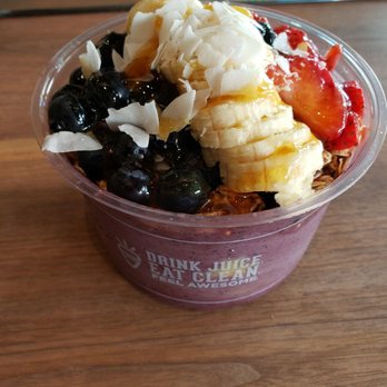Earthbar - Acai bowl... yumm - Juice Bars & Smoothies Near Me - Berkeley, California
