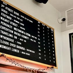 Van Lieus Brewing Company - Draft beer list. They also have some Boardroom Spirits seltzers available.