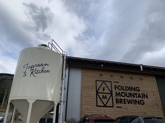 Folding Mountain Brewing Taproom and Kitchen by null