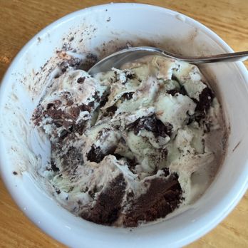 Row - Mint mudpie ice cream - New American Near Me - Olympia, Washington Row - Mint mudpie ice cream - New American Near Me - Olympia, Washington