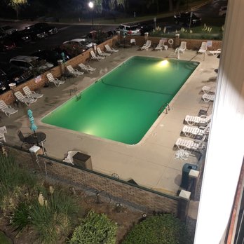 Quality Inn At Town Center - Green pool water after opening on 4th day here - Hotels Near Me - Beaufort, South Carolina