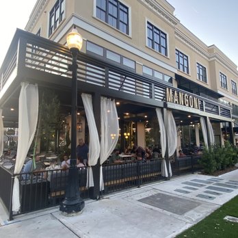 Mangoni - Patio area - Pizza Near Me - Winter Garden, Florida