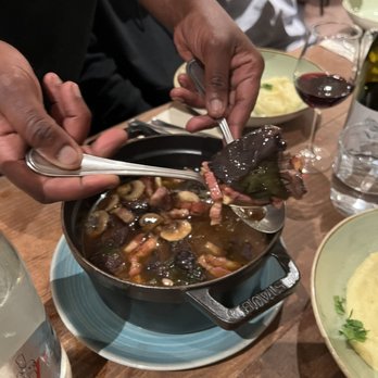 Bourgogne Sud - Beef stew - French Near Me - Paris, 75