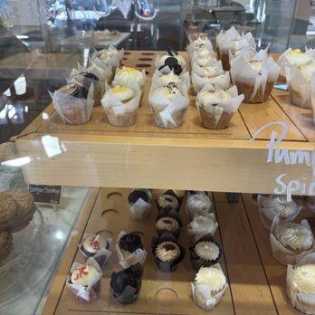 Sweet Scape Bakery - Cupcakes! - Cupcakes Near Me - Scottsdale, Arizona Sweet Scape Bakery - Cupcakes! - Cupcakes Near Me - Scottsdale, Arizona