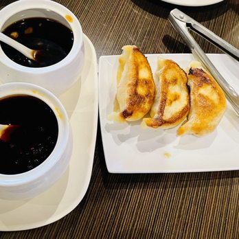Chef Ping - Potstickers - Chinese Near Me - Rolling Meadows, Illinois Chef Ping - Potstickers - Chinese Near Me - Rolling Meadows, Illinois