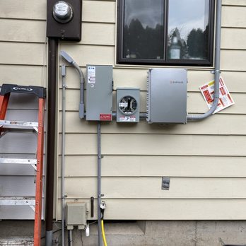 Wire Nutz Electric - Grid tied solar - Electricians Near Me - Vancouver, Washington