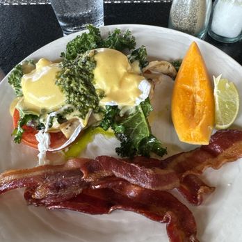 Duke's Beach House - Farmer's breakfast - Breakfast & Brunch Near Me - Lahaina, Hawaii Duke's Beach House - Farmer's breakfast - Breakfast & Brunch Near Me - Lahaina, Hawaii