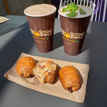 Philz Coffee - Iced gingersnap, iced mint mojito, chocolate croissants & almond croissant - Coffee & Tea Near Me - El Segundo, California Philz Coffee - Iced gingersnap, iced mint mojito, chocolate croissants & almond croissant - Coffee & Tea Near Me - El Segundo, California