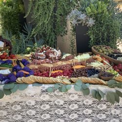 Poshly Delicious - Gorgeous grazing table for 50 people