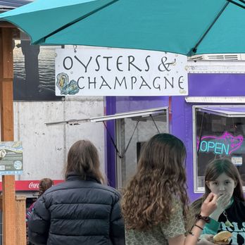 Deckhand Dave's Fish Tacos - Food Trucks Near Me - Juneau, Alaska Deckhand Dave's Fish Tacos - Food Trucks Near Me - Juneau, Alaska