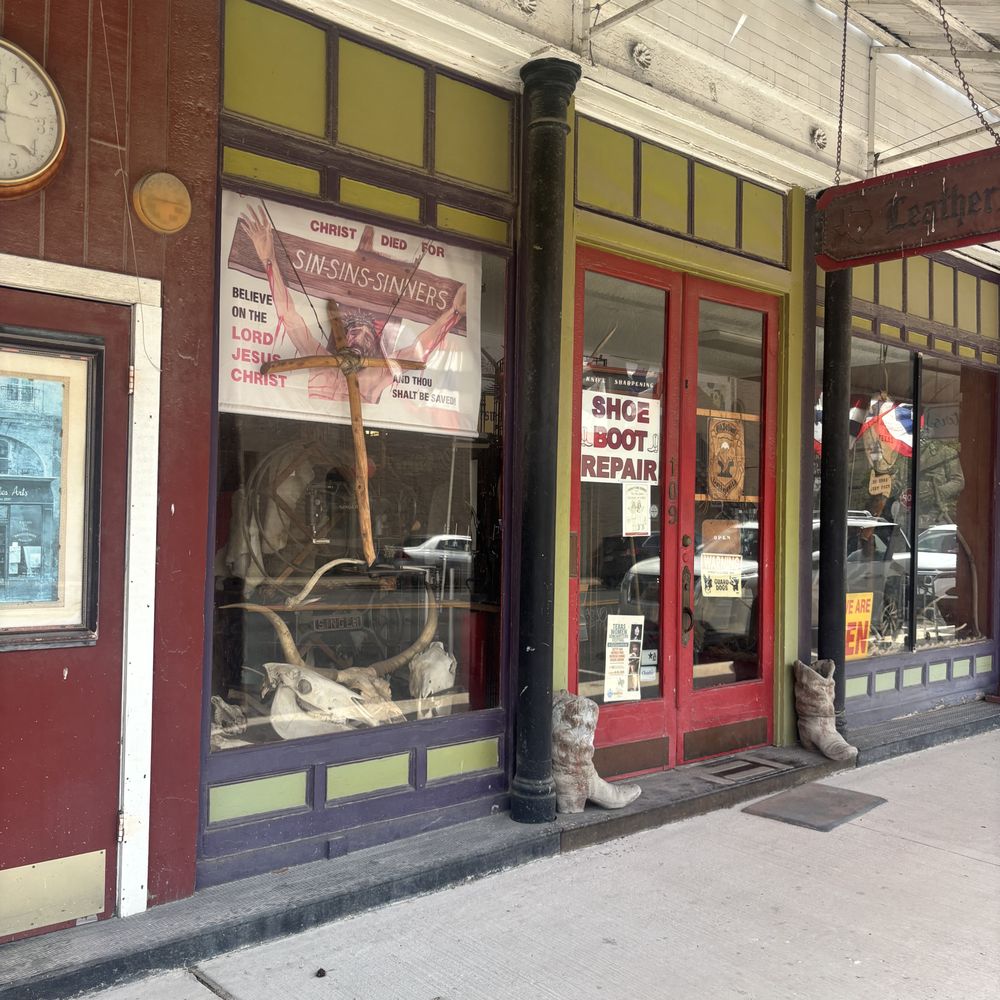 Old School Leathersmith - Store front - Leather Goods Near Me - Lockhart, Texas Old School Leathersmith - Store front - Leather Goods Near Me - Lockhart, Texas