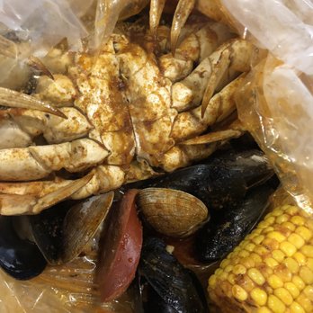 Backyard Bayou - Bayou Bucket - Crab, Mussels, Clams, Corn, and Saisage in Bayou Sauce - Cajun/Creole Near Me - Union City, California