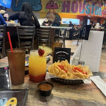 Dona Leti’s - Strawberry Pineapple Limeade - Mexican Near Me - Houston, Texas