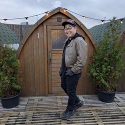 CopenHot - Every group gets their own changing room to leave their stuff in