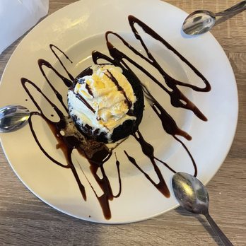 Faccio Pizza - Lava cake - Pizza Near Me - Carolina, Puerto Rico Faccio Pizza - Lava cake - Pizza Near Me - Carolina, Puerto Rico