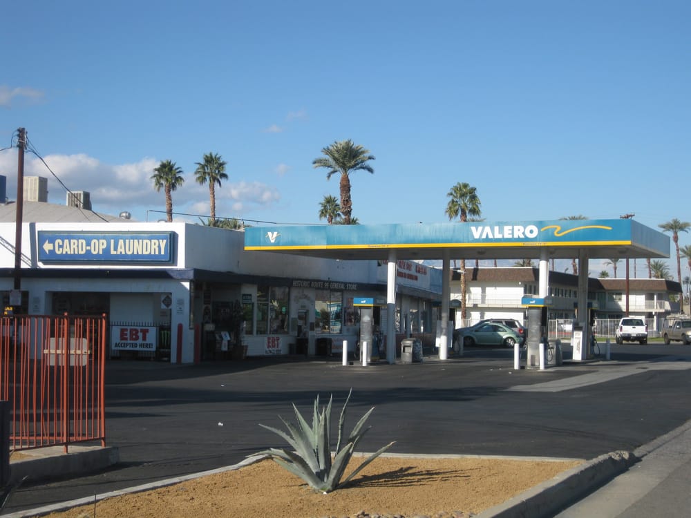 CLARK’S TRAVEL CENTER Updated July 2024 11 Reviews 82253 Indio