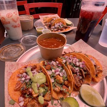 Kikés Red Tacos - 4 Tacos & Consomé - Mexican Near Me - Denver, Colorado