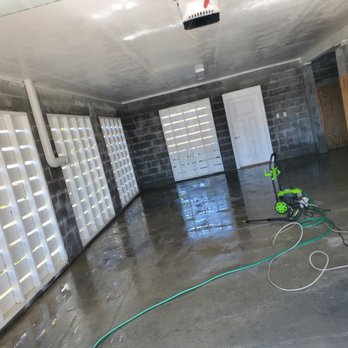 Blue Collar Pressure Washing - Garage looking spotless - Pressure Washers Near Me Blue Collar Pressure Washing - Garage looking spotless - Pressure Washers Near Me