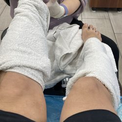 De Anza Nails - Hot towels!