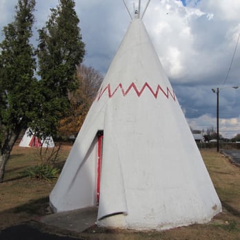 Wigwam Village No 2 - Room - Hotels Near Me - Cave City, Kentucky Wigwam Village No 2 - Room - Hotels Near Me - Cave City, Kentucky