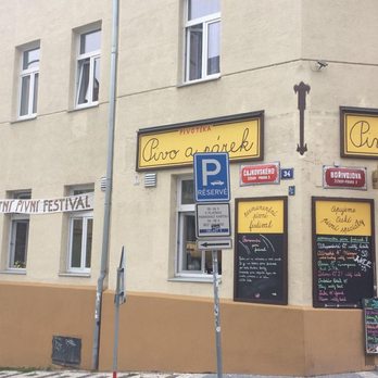 Pivo a párek - Beer Bar Near Me - Prague, Puerto Rico