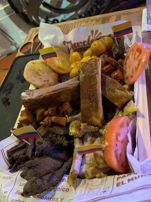 Parchados en la Fonda by null