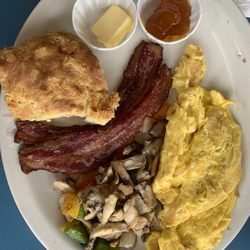 Biscuit, bacon, eggs and veggies