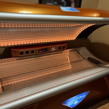 HMtan - Malibu bed - Spray Tanning Near Me - Eugene, Oregon