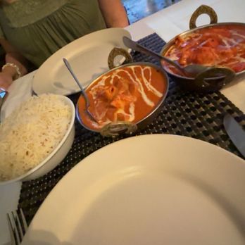 Ifra's Indian Kitchen - Mas Chicken Tikka Masala Butter Chicken - Indian Near Me - Pinecrest, Florida