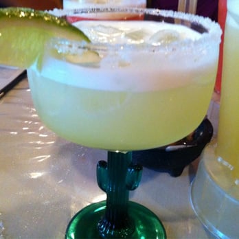 El Taco Grande - Margarita on the rocks - Mexican Near Me - Batavia, Illinois