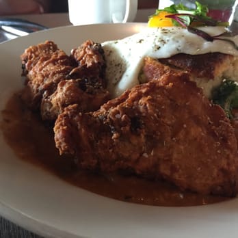 Root Down - Fried chicken and goat cheese biscuit - New American Near Me - Denver, Colorado Root Down - Fried chicken and goat cheese biscuit - New American Near Me - Denver, Colorado