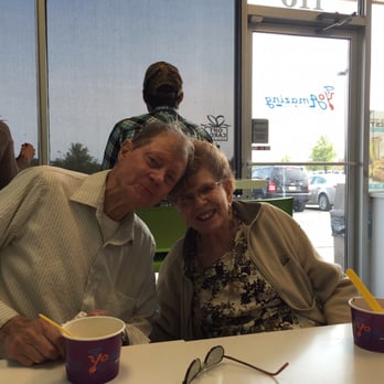 SMYLE Yogurt Bar - Mother's Day - Ice Cream & Frozen Yogurt Near Me - Valparaiso, Indiana