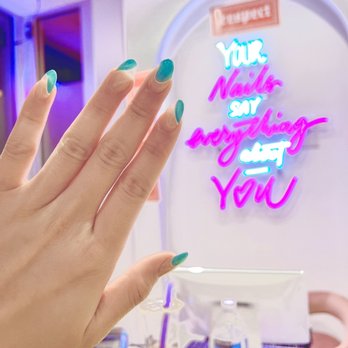 Pink Mi Up - Gel acrylic nail - Nail Salons Near Me - Chicago, Illinois