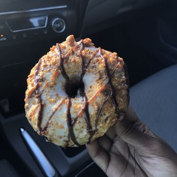 Wake n Bake - Butterfinger Bash. - Donuts Near Me - Wilmington, North Carolina