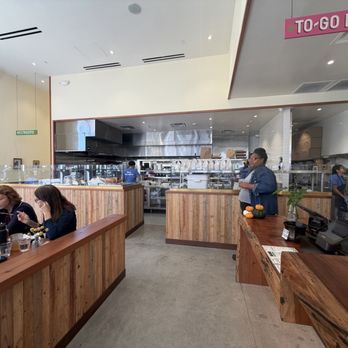 HomeState - Dining space, facing kitchen and bar to the right - Tex-Mex Near Me - El Segundo, California HomeState - Dining space, facing kitchen and bar to the right - Tex-Mex Near Me - El Segundo, California