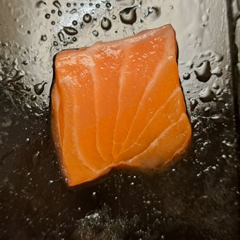 Sushi Kakogan - Salmon in chirashi was cut into squares - Japanese Near Me - Rocklin, California Sushi Kakogan - Salmon in chirashi was cut into squares - Japanese Near Me - Rocklin, California