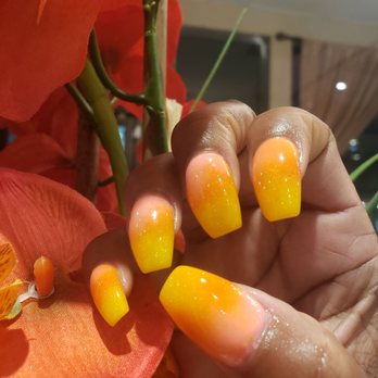 Dacula Nails & Spa - 4 color ombre sns w/tips - Nail Salons Near Me - Dacula, Georgia