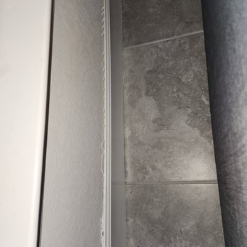 Adams Homes - the corner of a bathroom - General Contractors Near Me - Port Charlotte, Florida Adams Homes - the corner of a bathroom - General Contractors Near Me - Port Charlotte, Florida