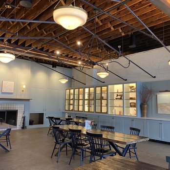 The Lynhall Minneapolis Private Event Venue - Indoor - Breakfast & Brunch Near Me - Minneapolis, Minnesota The Lynhall Minneapolis Private Event Venue - Indoor - Breakfast & Brunch Near Me - Minneapolis, Minnesota