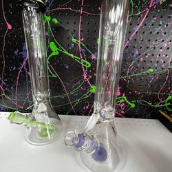 Hazy Monkeys - Bongs
